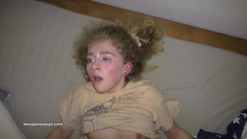 Curly-haired babe cums hard (porn, milf, porn, incest, pov, anal, lesbian, vagina, incest, sex, sex, home video)